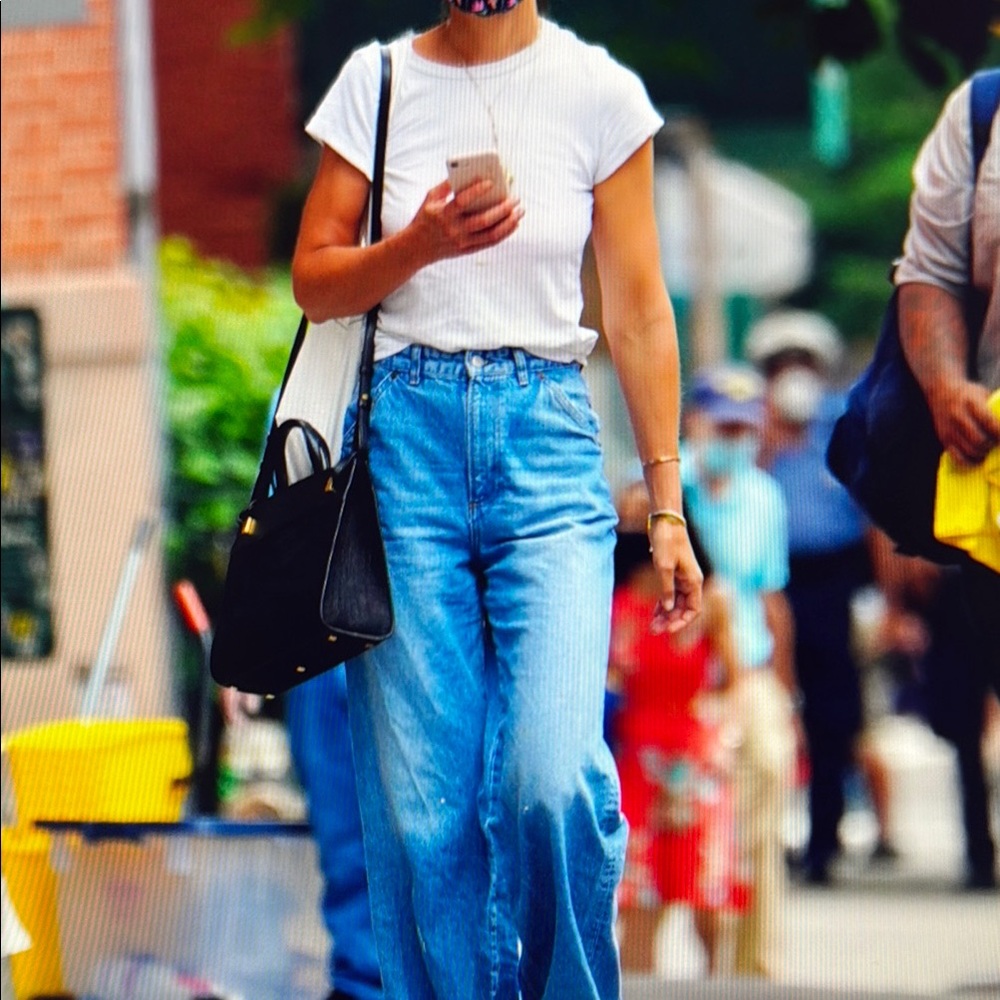 🆕J CREW White Tee - Picture 3 of 13
